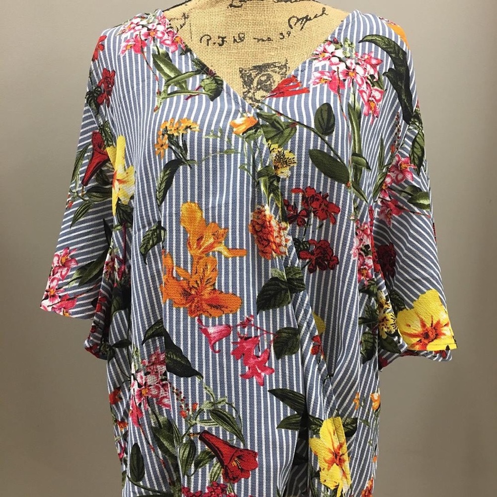 Umgee floral stripe top NEW Boutique Plus